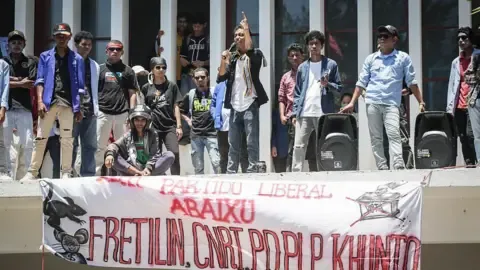 Timor-Leste Cancels Initiative to Grant No-Cost Vehicles for MPs In Response to Large-Scale Protests