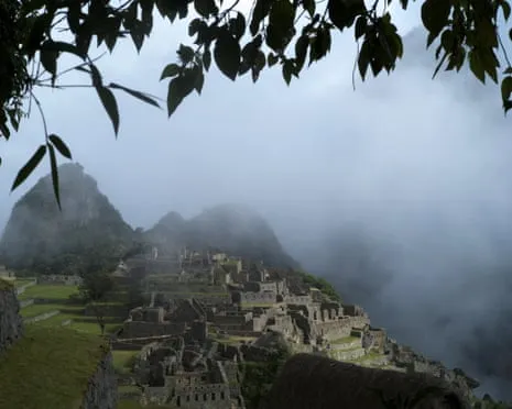 Debris blocking Railway Lines Strand Nearly 1,000 Tourists en route to Peru's Historic Site